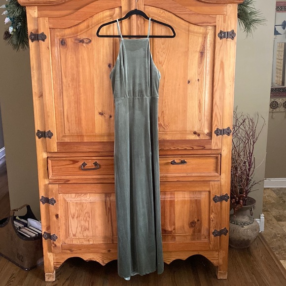 Lovely Bridesmaids dress - Picture 1 of 7